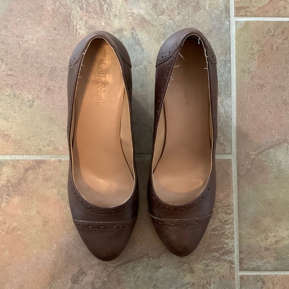 Kelly & Katie Wedge - Picture 1 of 3